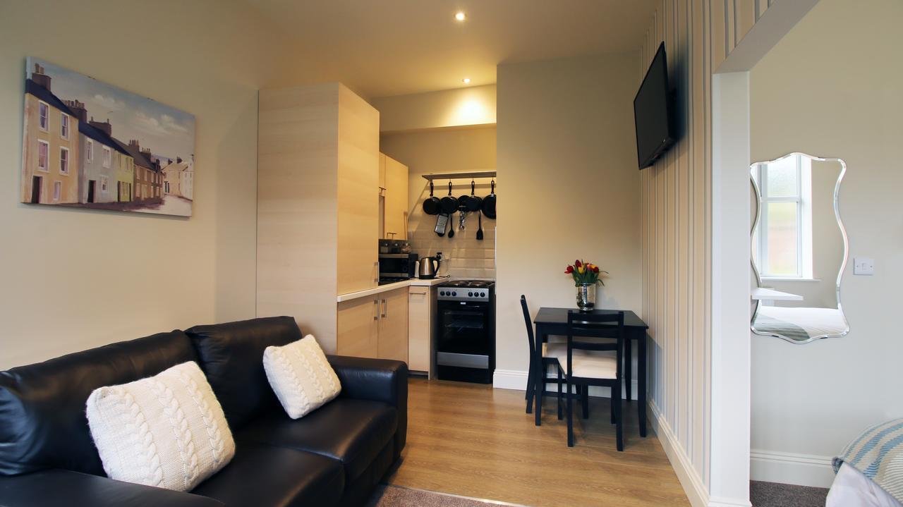 Hendford Apartments Yeovil Exterior photo